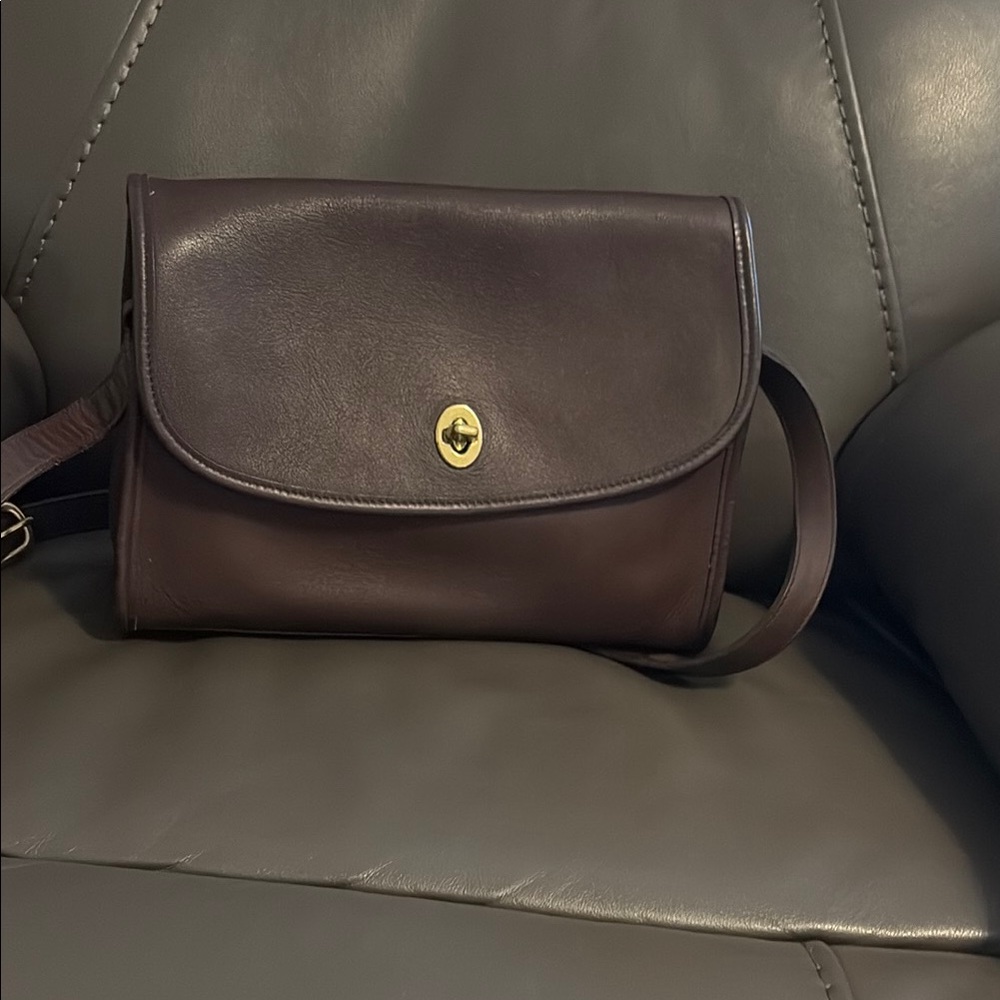 Vintage Coach shoulder bag Brown